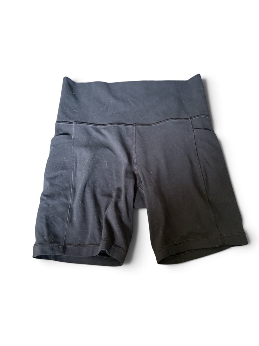 Athleta size small salutation short 7” powervita black